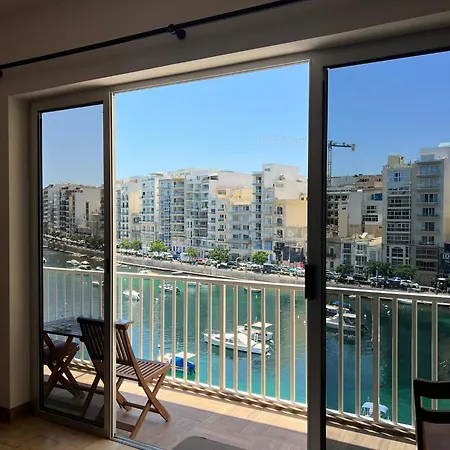 With Shared Bathroom In A Shared Flat