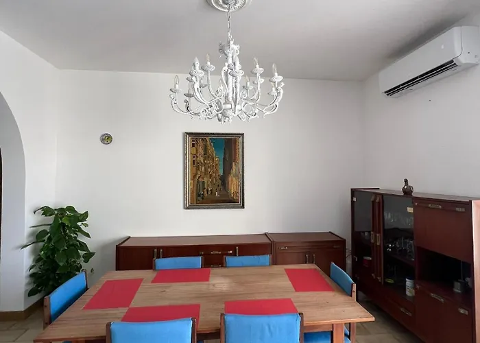 With Shared Bathroom In A Shared Flat 民宿 Saint Julian's