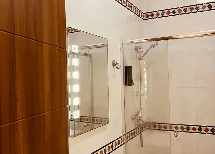 With Shared Bathroom In A Shared Flat 民宿