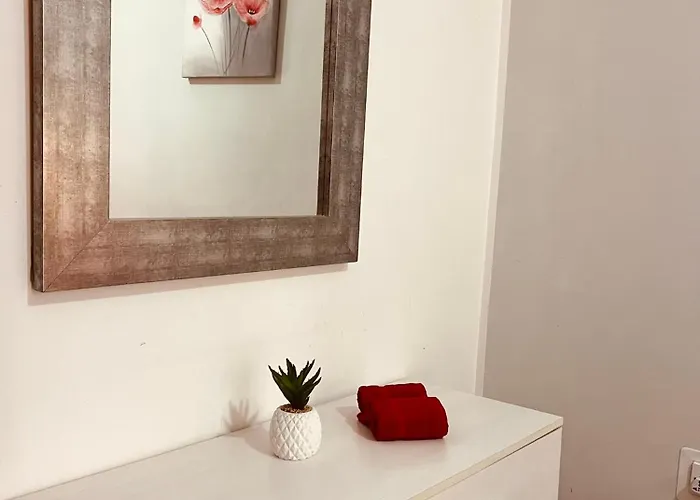 With Shared Bathroom In A Shared Flat Saint Julian's