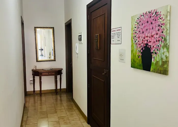 民宿 With Shared Bathroom In A Shared Flat Saint Julian's