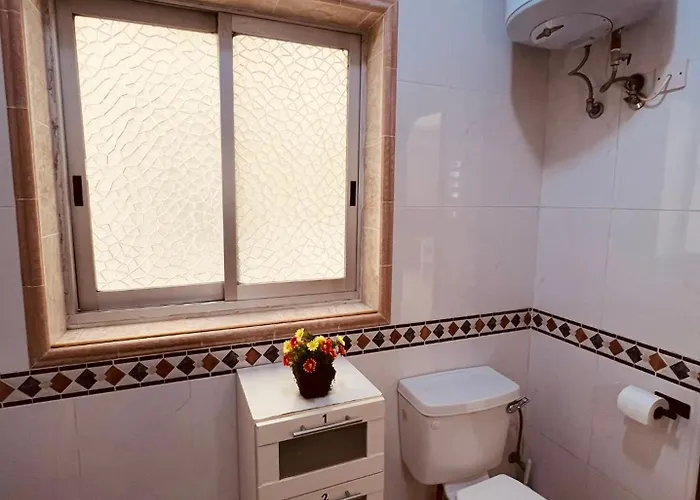 With Shared Bathroom In A Shared Flat 民宿 Saint Julian's